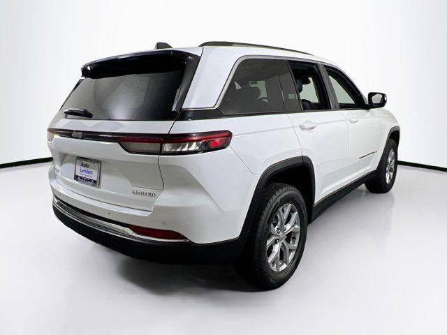 used 2022 Jeep Grand Cherokee car, priced at $33,603