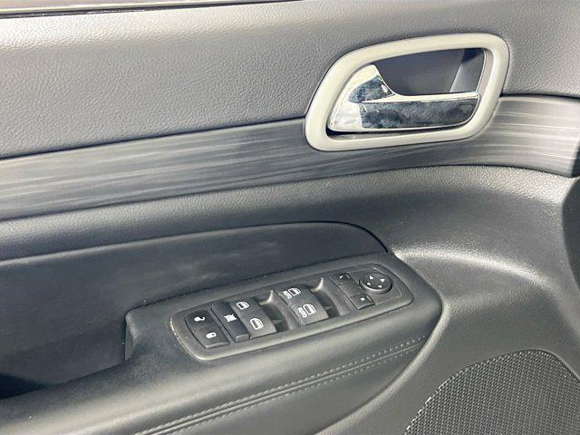 used 2022 Jeep Grand Cherokee car, priced at $24,296