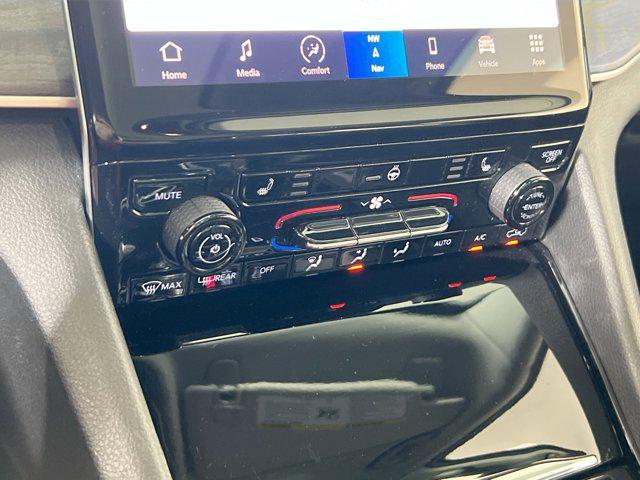 used 2022 Jeep Grand Cherokee car, priced at $30,014