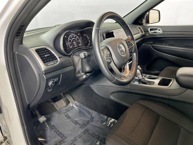 used 2022 Jeep Grand Cherokee car, priced at $25,068