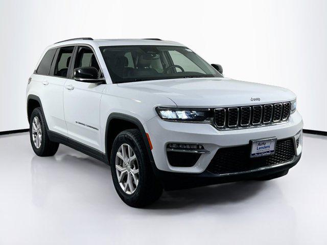 used 2022 Jeep Grand Cherokee car, priced at $31,678