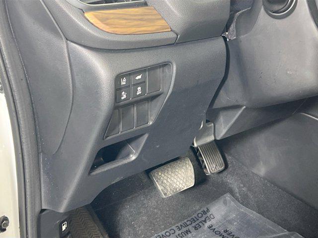 used 2022 Honda CR-V car, priced at $29,917