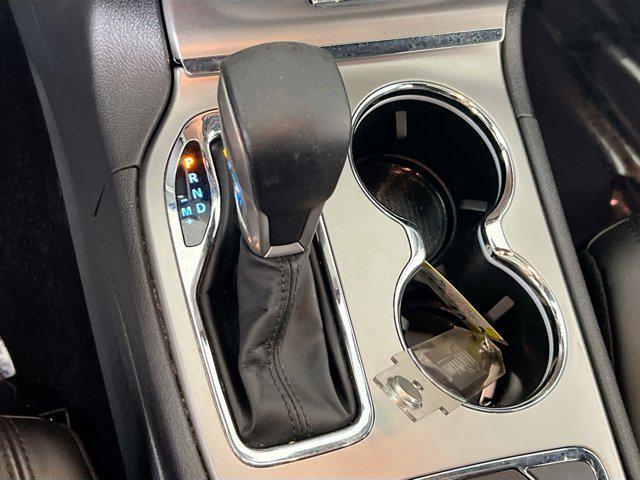 used 2022 Jeep Grand Cherokee car, priced at $24,096