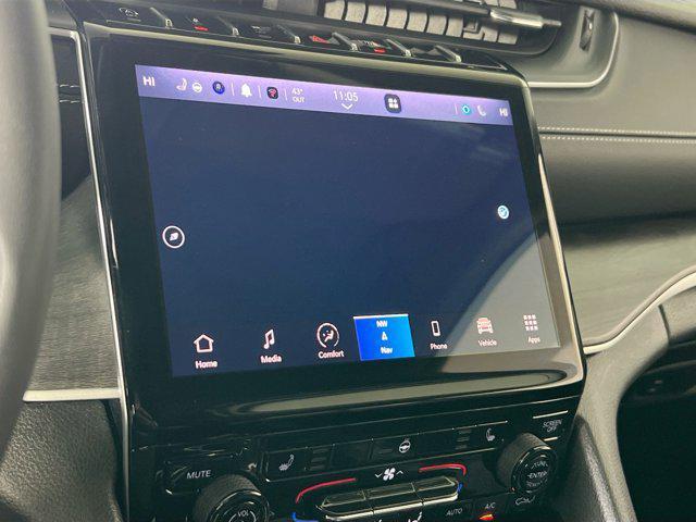 used 2023 Jeep Grand Cherokee car, priced at $34,725