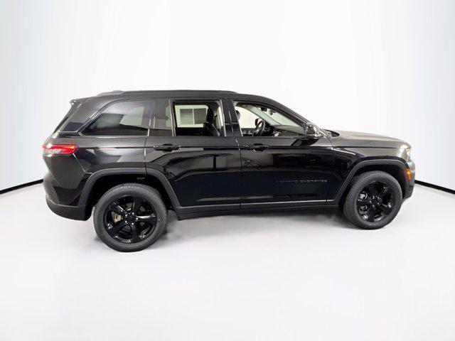 used 2023 Jeep Grand Cherokee car, priced at $34,725