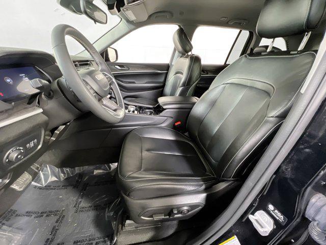 used 2023 Jeep Grand Cherokee car, priced at $34,725