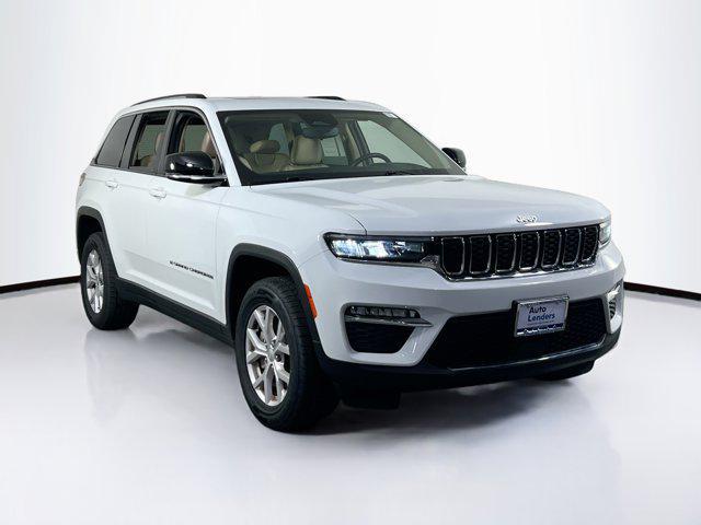 used 2022 Jeep Grand Cherokee car, priced at $35,566
