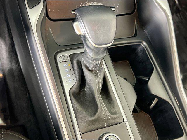 used 2022 Kia Sorento car, priced at $24,251