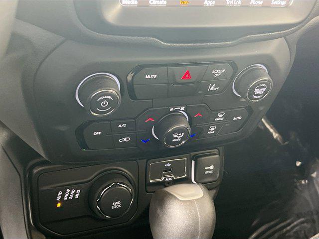 used 2022 Jeep Renegade car, priced at $20,225