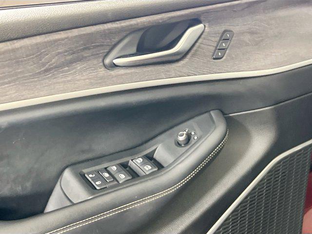 used 2022 Jeep Grand Cherokee car, priced at $29,327