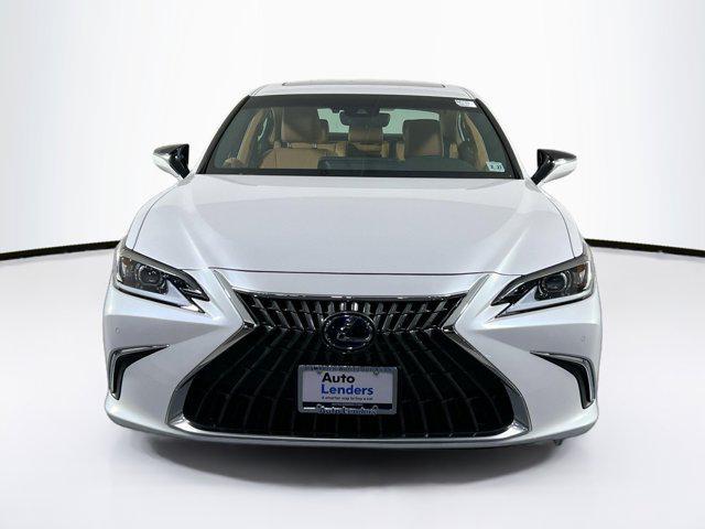 used 2022 Lexus ES 300h car, priced at $40,782