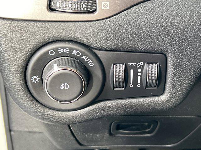 used 2021 Jeep Cherokee car, priced at $22,166