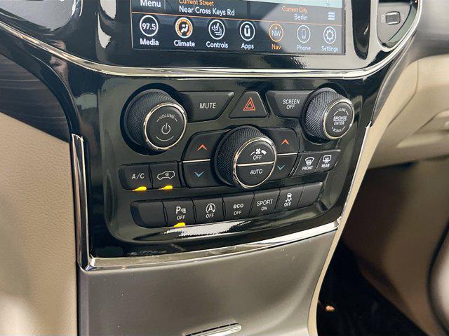 used 2022 Jeep Grand Cherokee car, priced at $25,248