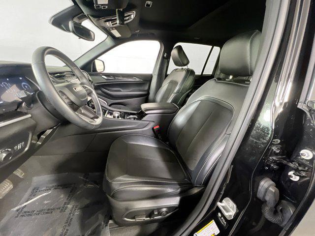 used 2022 Jeep Grand Cherokee car, priced at $35,565