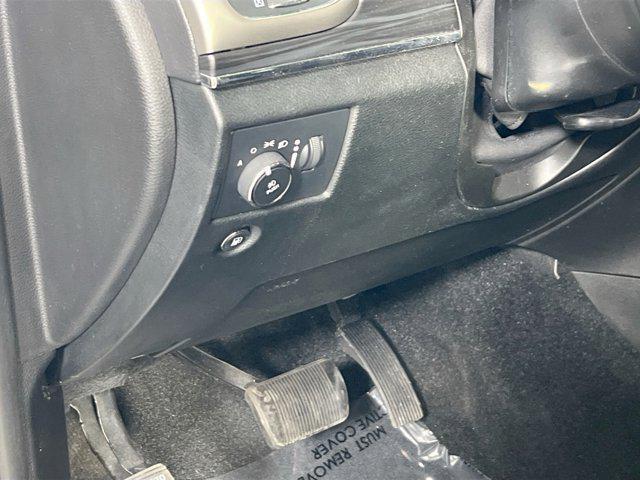 used 2022 Jeep Grand Cherokee car, priced at $26,406