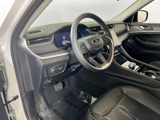 used 2023 Jeep Grand Cherokee car, priced at $34,996
