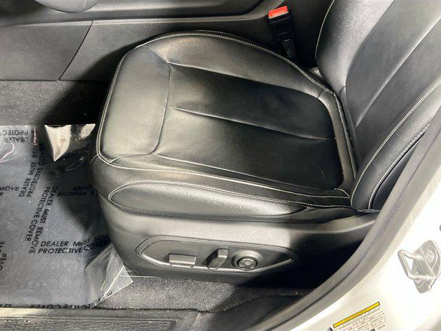 used 2023 Jeep Grand Cherokee car, priced at $34,996