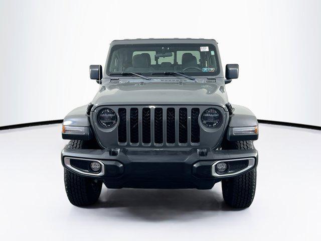 used 2022 Jeep Gladiator car, priced at $33,737
