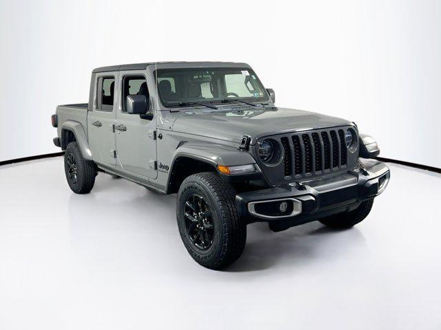 used 2022 Jeep Gladiator car, priced at $33,737