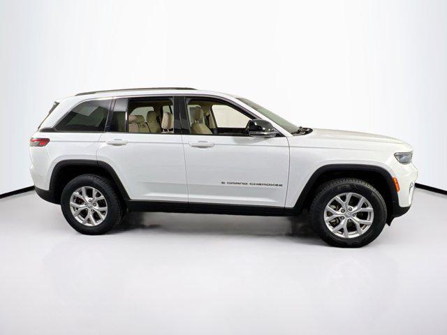 used 2022 Jeep Grand Cherokee car, priced at $30,165
