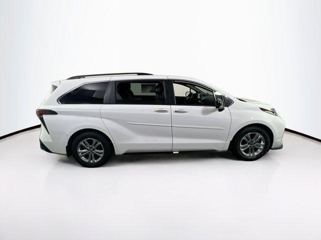 used 2022 Toyota Sienna car, priced at $42,914