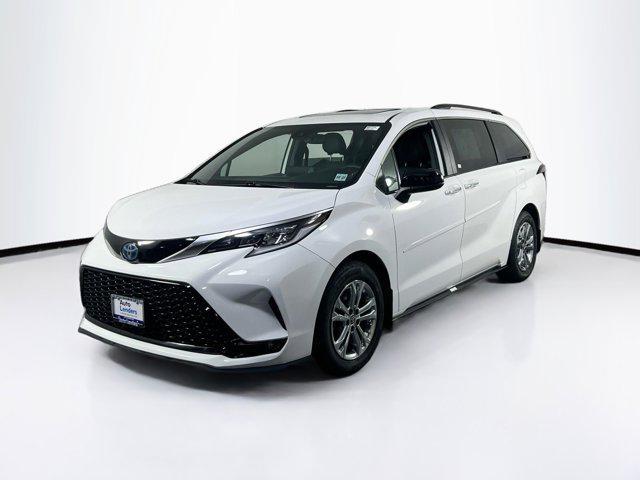 used 2022 Toyota Sienna car, priced at $42,914