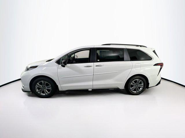 used 2022 Toyota Sienna car, priced at $42,914