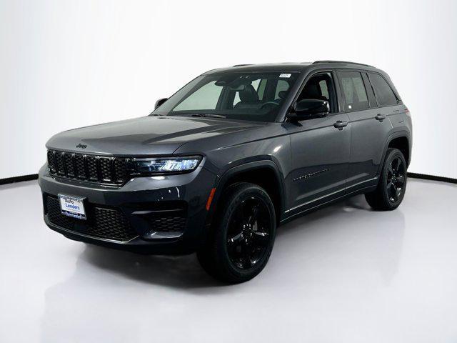 used 2022 Jeep Grand Cherokee car, priced at $33,404