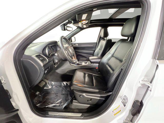 used 2022 Jeep Grand Cherokee car, priced at $27,305