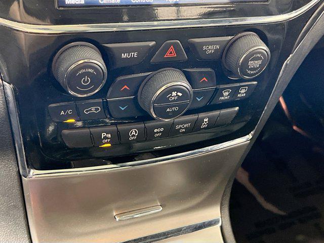 used 2022 Jeep Grand Cherokee car, priced at $27,305