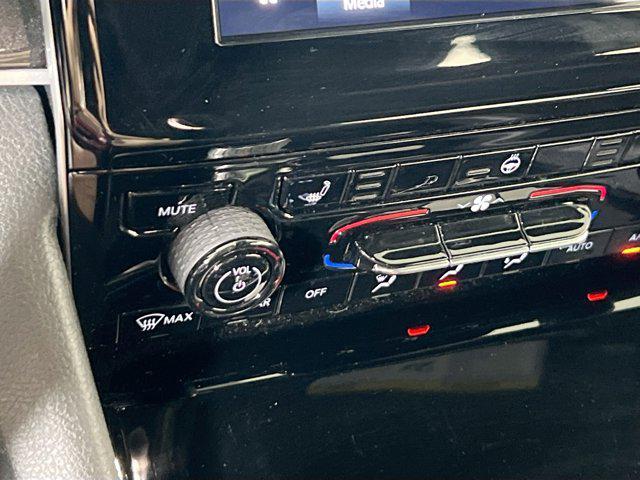 used 2022 Jeep Grand Cherokee car, priced at $33,893