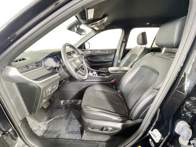 used 2022 Jeep Grand Cherokee car, priced at $33,893