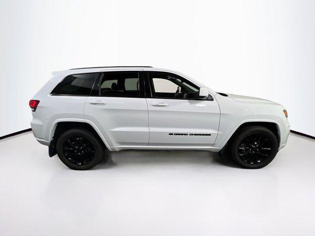 used 2022 Jeep Grand Cherokee car, priced at $28,023