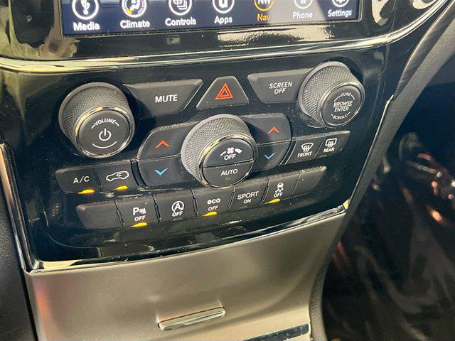 used 2022 Jeep Grand Cherokee car, priced at $28,023