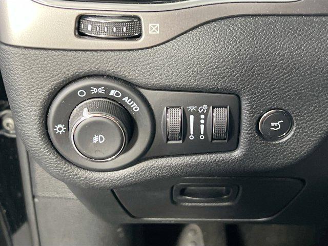 used 2022 Jeep Cherokee car, priced at $26,245