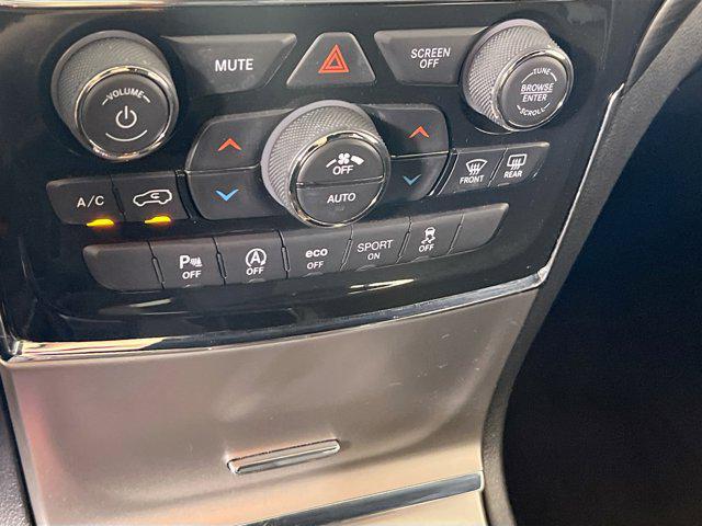 used 2022 Jeep Grand Cherokee car, priced at $25,871