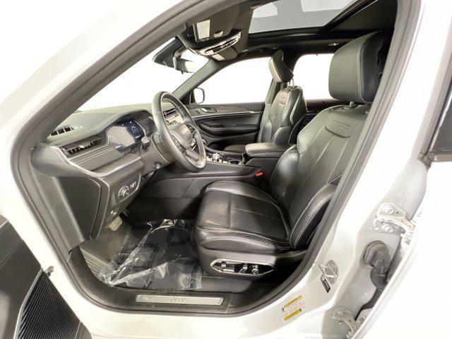 used 2022 Jeep Grand Cherokee car, priced at $37,010