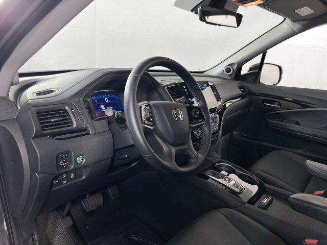 used 2021 Honda Pilot car, priced at $34,236