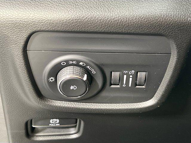 used 2022 Jeep Grand Cherokee car, priced at $35,193