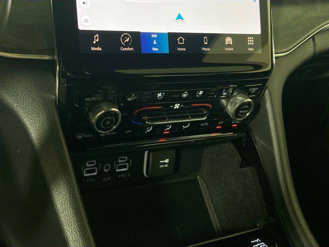 used 2022 Jeep Grand Cherokee car, priced at $35,193