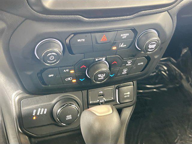 used 2022 Jeep Renegade car, priced at $19,995
