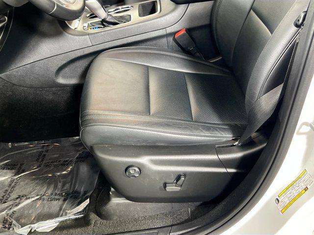 used 2022 Jeep Grand Cherokee car, priced at $24,021