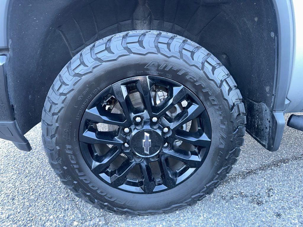 used 2025 Chevrolet Silverado 2500 car, priced at $65,437