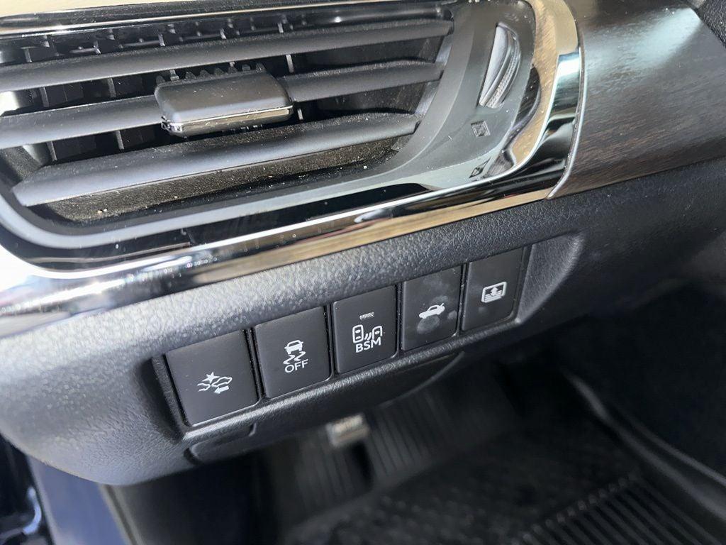 used 2017 Toyota Avalon car, priced at $21,048