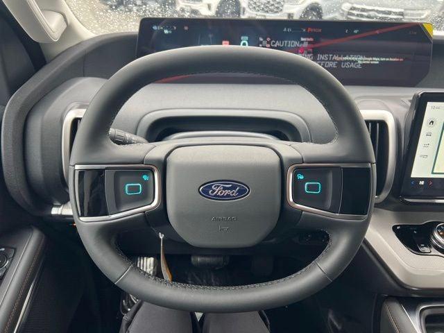 new 2025 Ford Expedition car, priced at $68,735