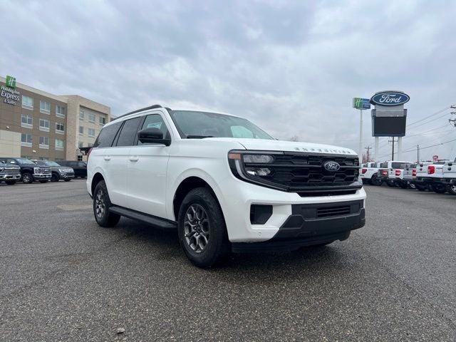 new 2025 Ford Expedition car, priced at $68,735