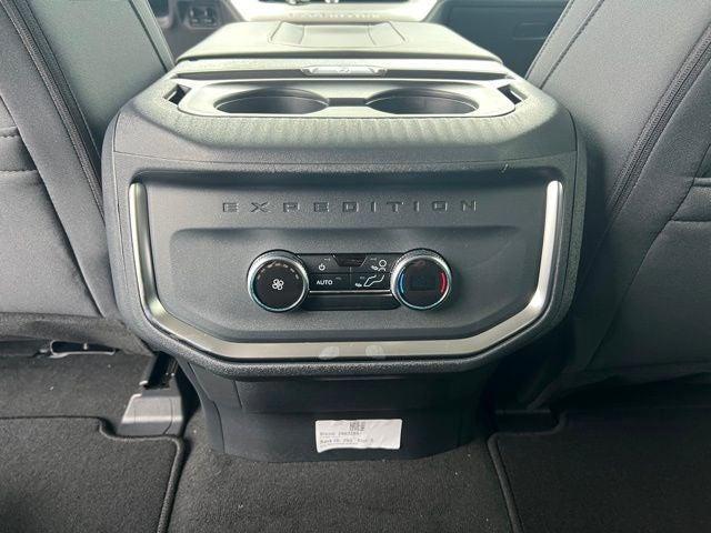 new 2025 Ford Expedition car, priced at $68,735