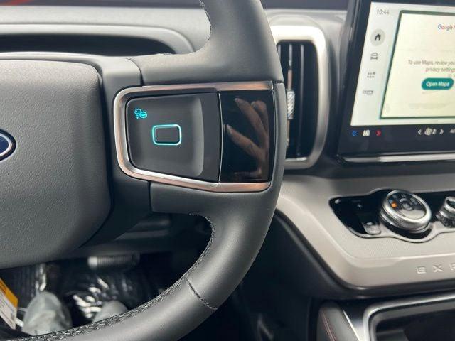 new 2025 Ford Expedition car, priced at $68,735
