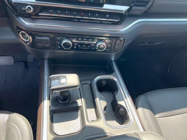 used 2023 GMC Sierra 1500 car, priced at $40,894