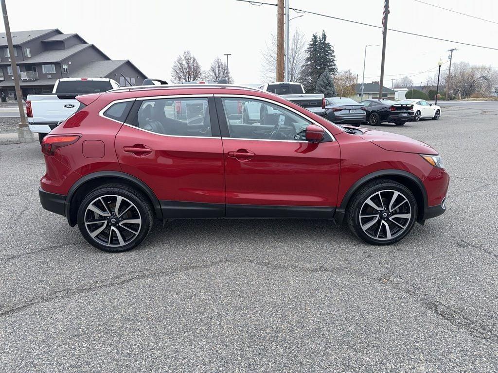 used 2018 Nissan Rogue Sport car